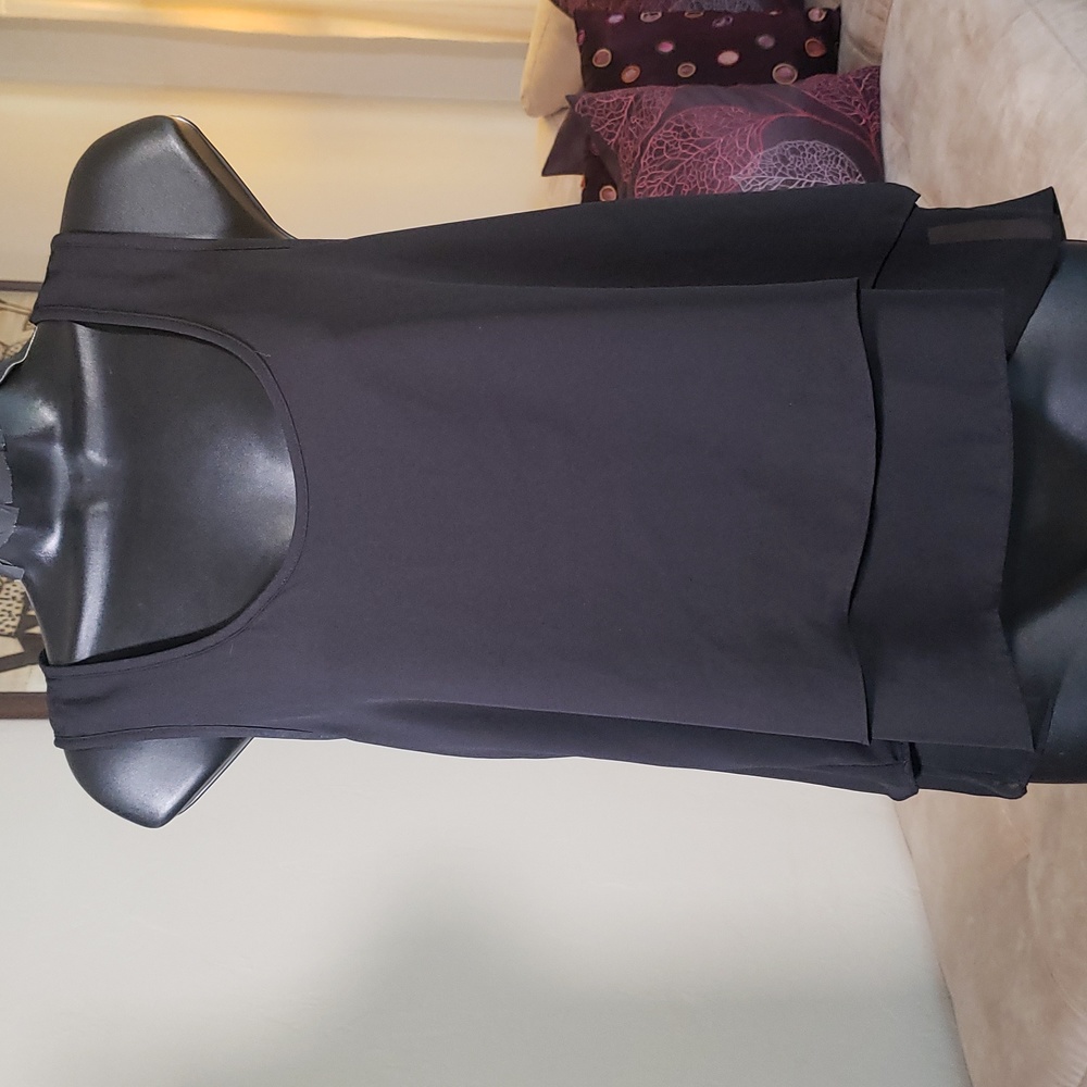 Forever 21 black tiered camisole blouse